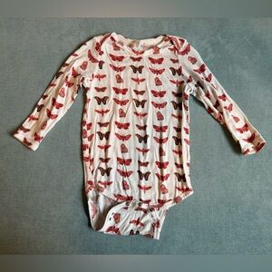 Kate quinn butterfly onesie 18-24m